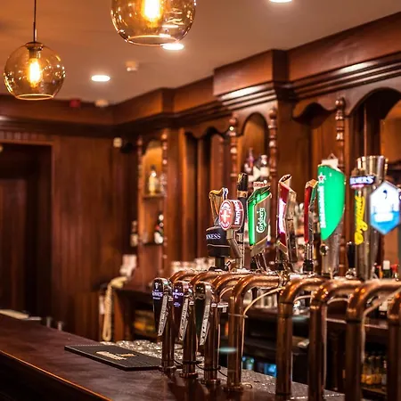 Gullane's 3* Ballinasloe