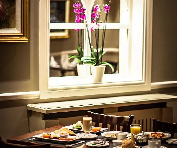 Gullane's Hotel Ballinasloe